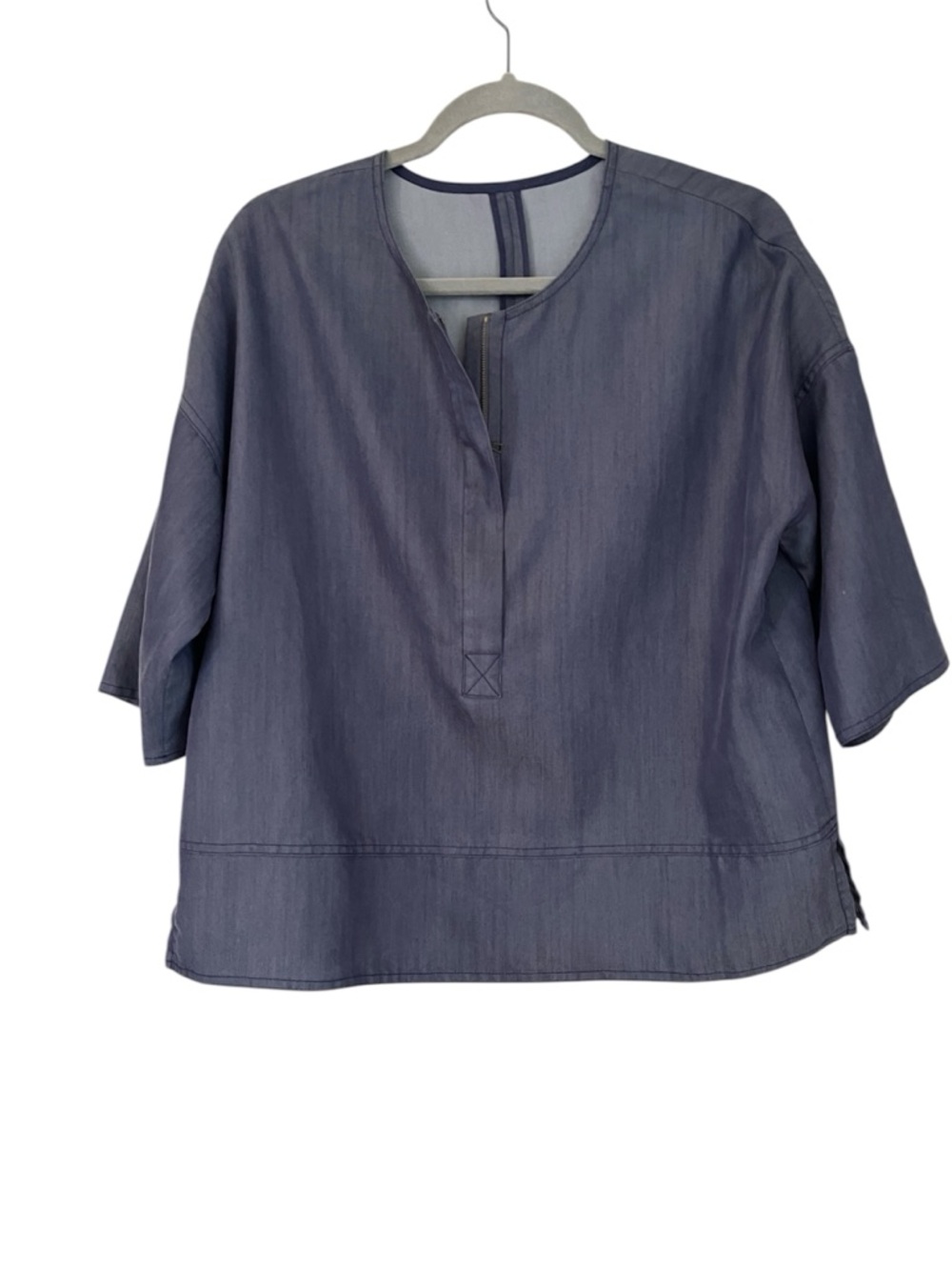 Vince Denim Blue Boxy Drop Shoulder Blouse. Size S